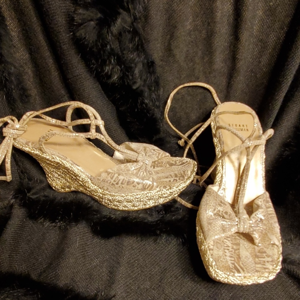 NWOT Stuart Weitzman Silver Shimmer Espadrillas